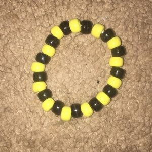 Bumble bee bracelet